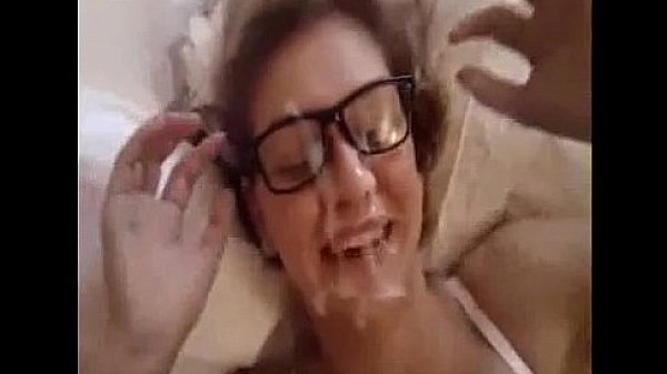 Amateur Girls Enjoying Messy Facials