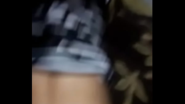 novinha de 19 anos